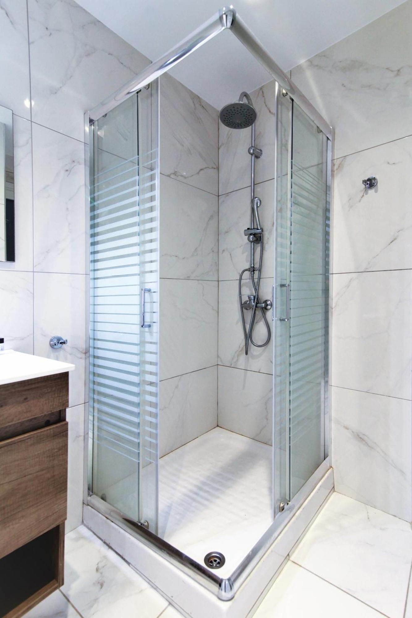 White Apartment/Kolwnaki/100Mbps/Wifi Atenas Exterior foto